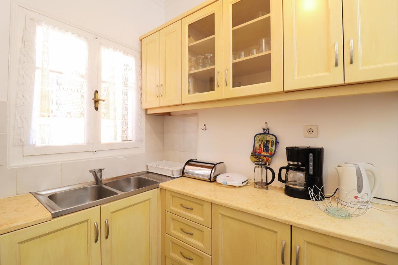 A Nice Apartment- Corfu Town, Kanoni Exterior photo